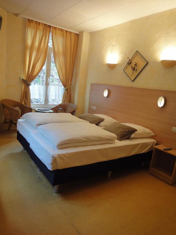 Parkhotel Villa Des Effats Vielsalm Szoba fotó